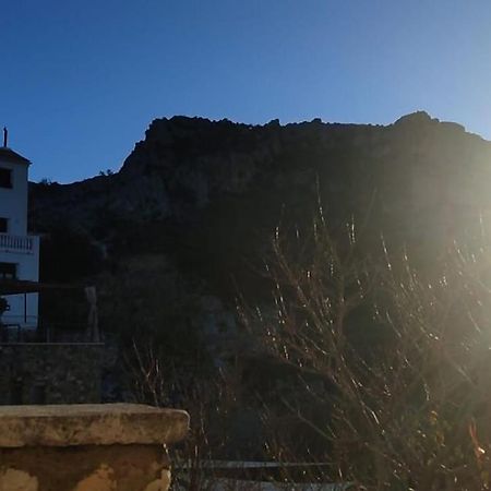 La Torrecilla Apartment Zuheros Luaran gambar